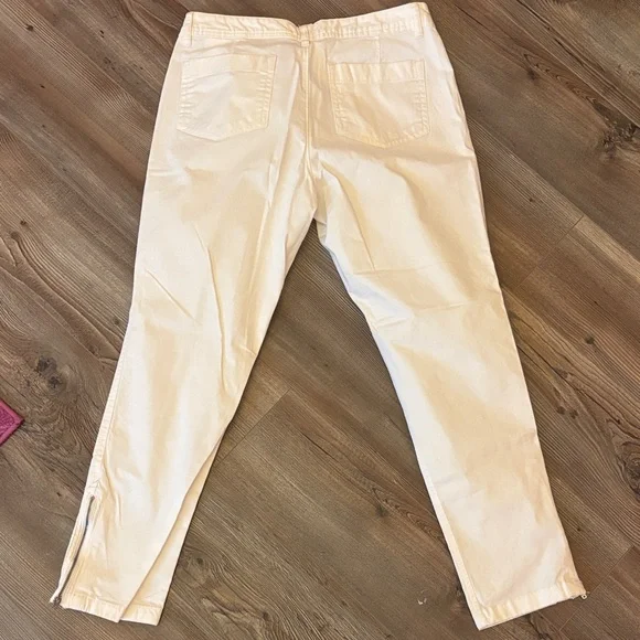 Banana Republic cream Pants - Picture 4 of 5